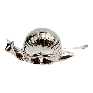Mid-Century Silver-Plated Snail Caviar/ Butter Dish With Glass Liner & Spreader For Sale
