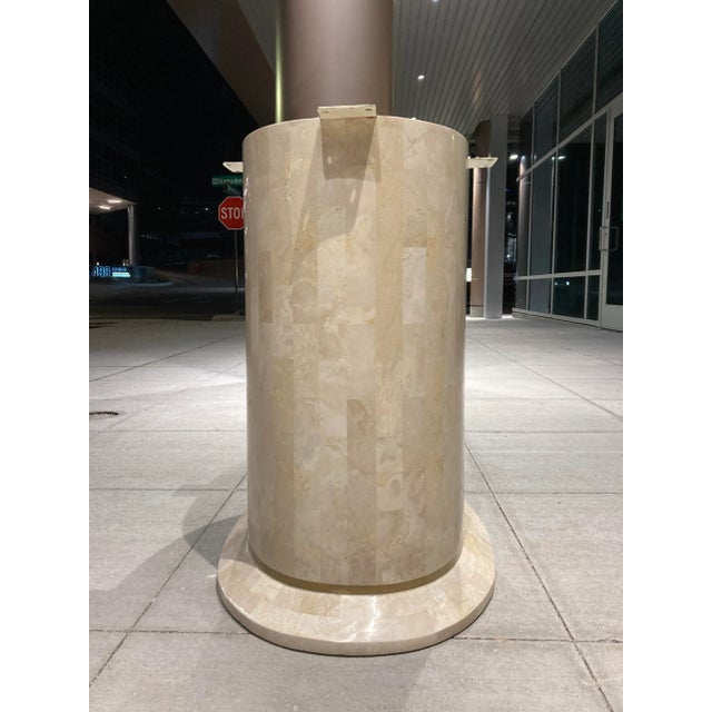 1980s Pedestal Base Dining Table in Tessellated Stone From Maitland-Smith Philippines For Sale - Image 12 of 13