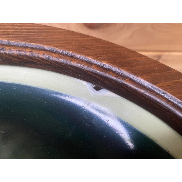 1980s 1980s Hand-Painted Green Flower Plate Framed in Solid Wood For Sale - Image 5 of 7