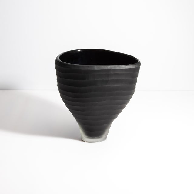2020s Hand Blown Murano Pedrera Vase in Black For Sale - Image 5 of 8