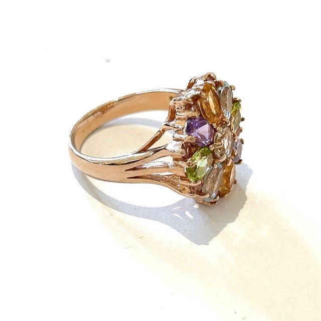 Traditional Bochic "Orient" Vintage Amethyst, Topaz & Green Peridot Ring 18K Gold & Silver For Sale - Image 3 of 18