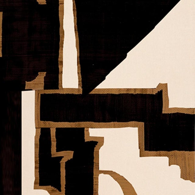 Inspired by patchouli’s deep, earthy essence, the Patchouli Runner captivates the senses and evokes an atmosphere of...