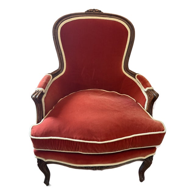 Late 20th Century Henredon French Provincial Rust Velvet Armchair With Contrasting Welt & Down Cushion For Sale