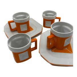 Example of Mugs and Cups