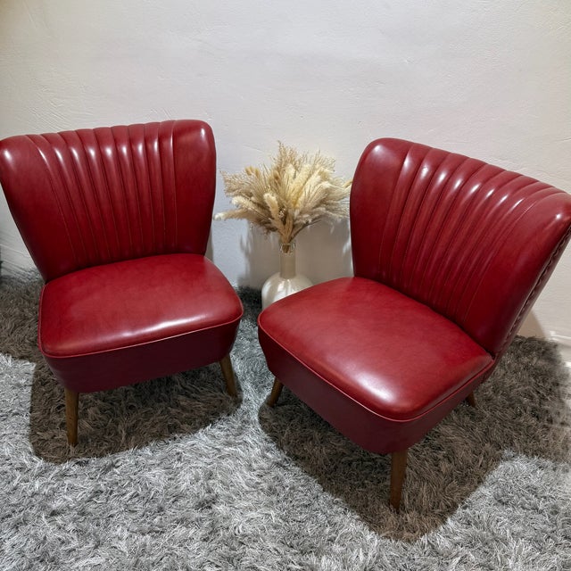 Mid-Century Modern Cocktail Chairs in Red Faux Leather, 1950s, Set of 2 For Sale - Image 4 of 16