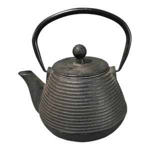 Vintage Asian Japanese Ribbed Cast Iron Tea Pot With Strainer