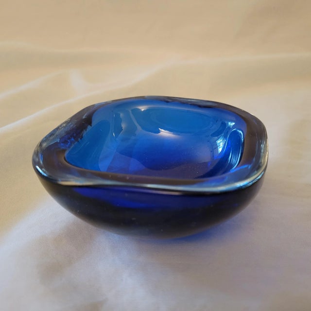 1960s Set of 3 Vintage Murano Style Sommerso Catchalls For Sale - Image 6 of 11