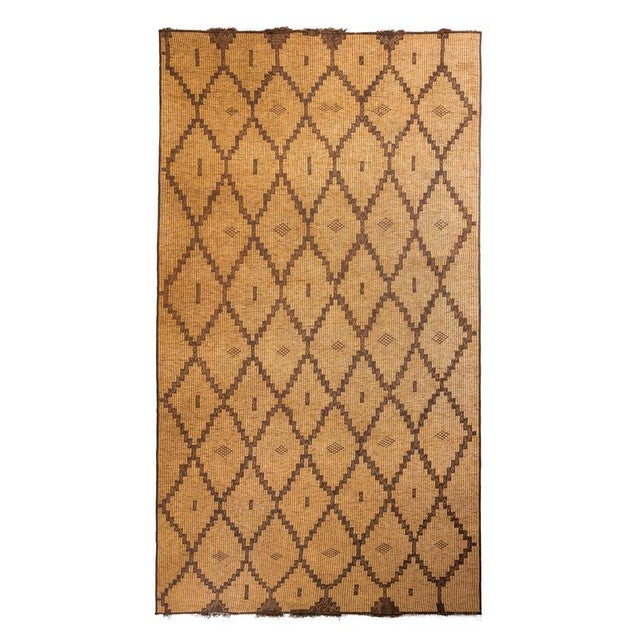 Vintage Tan Tureag Mat, in Good conditions. Designed 1970 to 1979