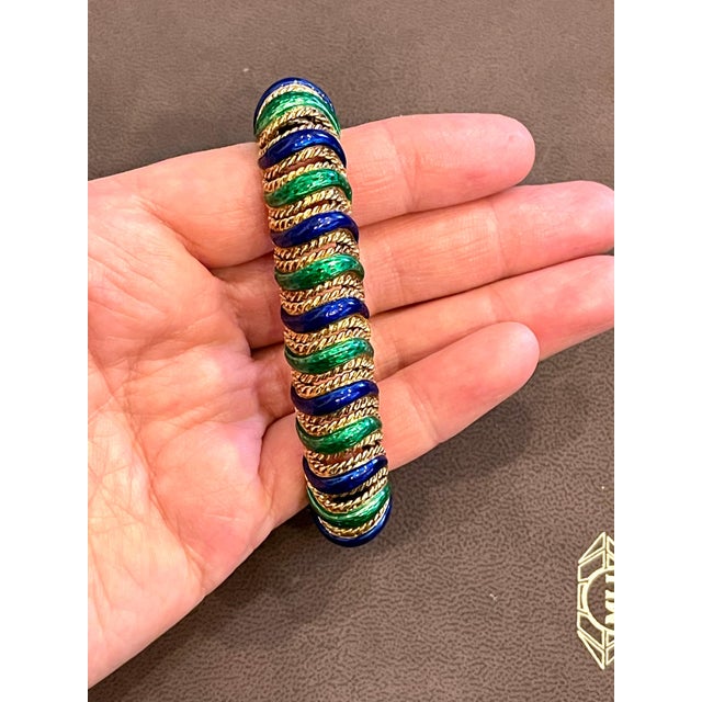 18 Karat Yellow Gold 95 Grams and Green and Blue Enamel Bangle or Bracelet For Sale - Image 11 of 18