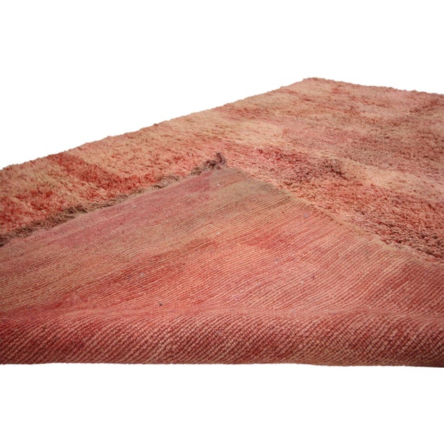 Mid 20th Century Vintage Berber Beni Mrirt Moroccan Rug - 06'07 X 10'00 For Sale - Image 5 of 5