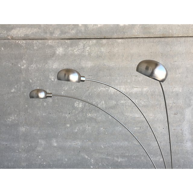 1970s Chrome Arc Design Lamp With Three Lights in Spherical lamp shades For Sale - Image 10 of 13