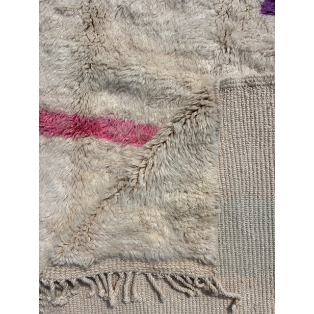 Moroccan Beni Mrirt Rug in with Abstract Pattern, 2010s For Sale - Image 11 of 12