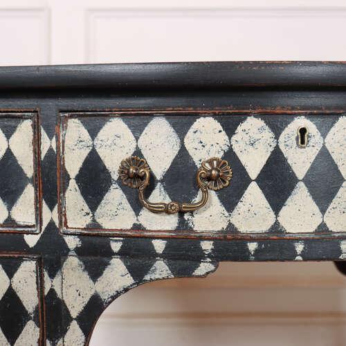 Wood English Serpentine Kneehole Desk, 1890s For Sale - Image 7 of 13