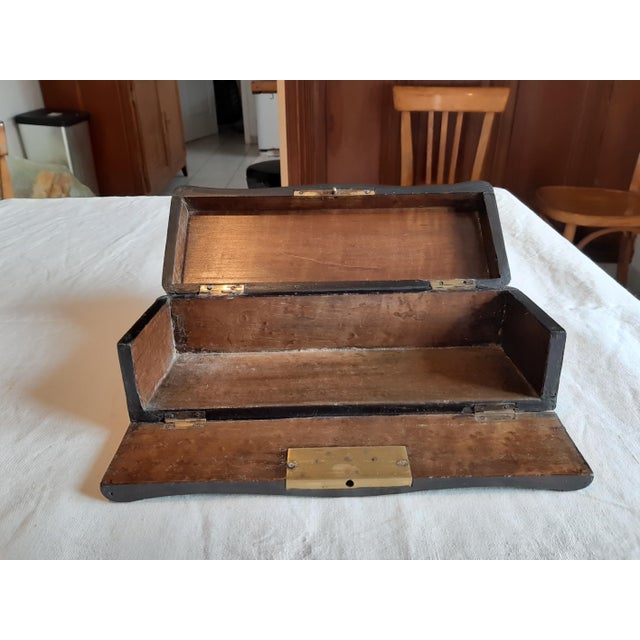 Napoleon III Style Box in Black Lacquered Wood and Gilded Brass, 1890 For Sale - Image 6 of 14