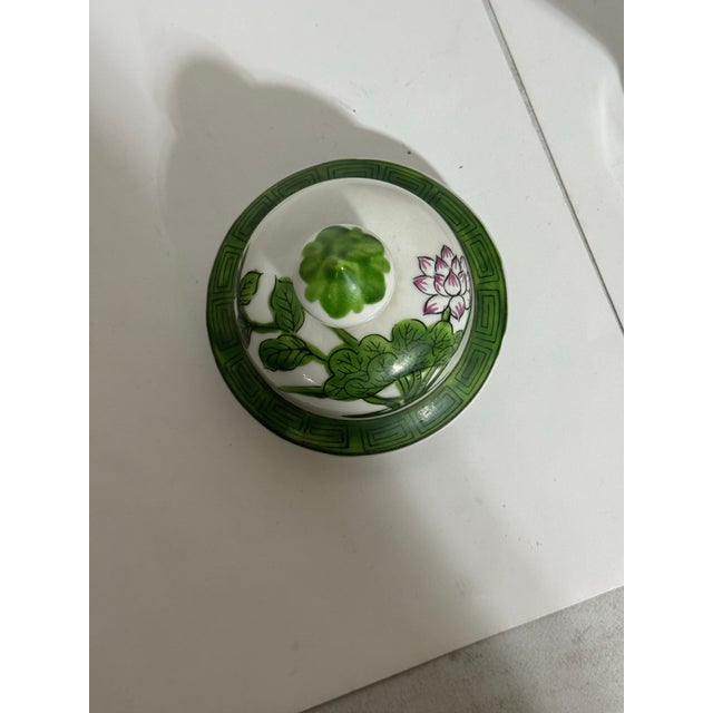Mid 20th Century Andrea by Sadek Floral Hand Painted Ginger Jar For Sale In Providence - Image 6 of 8
