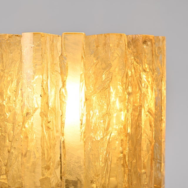 Ice-Effect Resin Lamp with Wooden Base, Italy, 1970s For Sale - Image 13 of 14