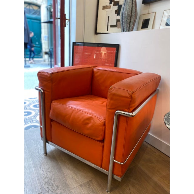 Cassina LC2 Armchairs by Le Corbusier for Cassina, 1990s, Set of 2 For Sale - Image 4 of 12