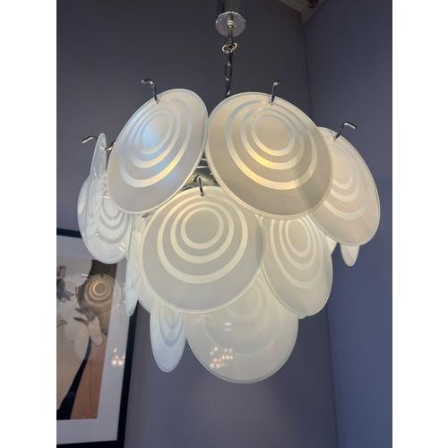 White and Silver Chandelier with Glass Panes For Sale - Image 4 of 11