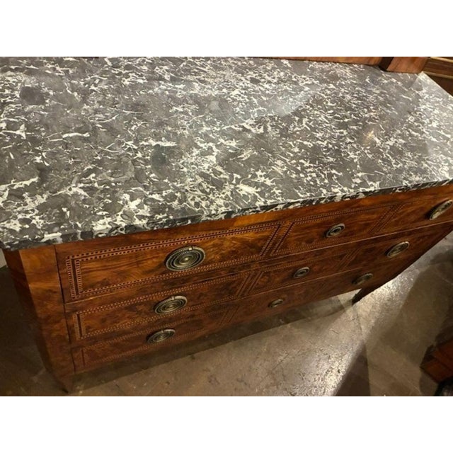 19th C. French Transitional Walnut Inlaid Commode For Sale In Dallas - Image 6 of 7