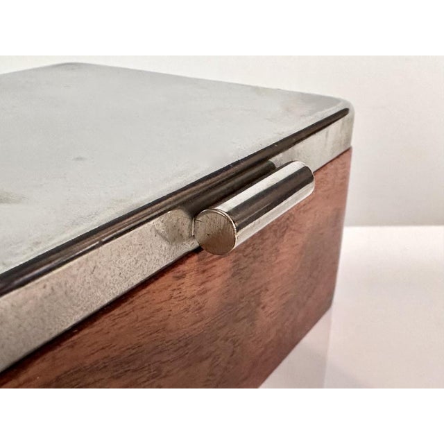 1920s Small Bauhaus Storage Box in Walnut and Tinplate by Marianne Brandt for Ruppel-Werke Gotha, 1920s For Sale - Image 5 of 18