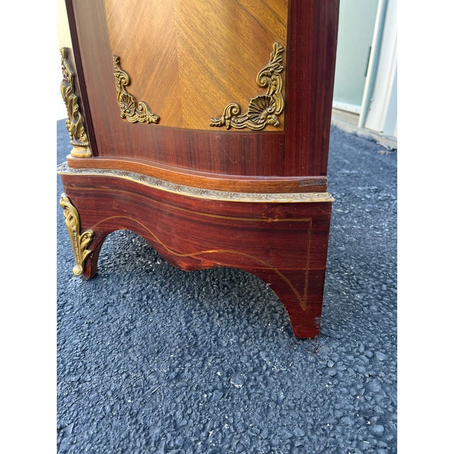 French Louis XV Satinwood Marquetry Console Cabinet- Marble, Brass Ormolu, & Porcelain Medallions For Sale - Image 3 of 12