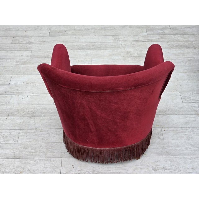 Vintage Danish Lounge Chair in Cherry-Red Furniture Velour and Oak, 1960s For Sale - Image 17 of 18