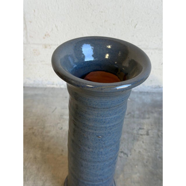 Cylinder Umbrella Vase Mottled Blue Studio Pottery Ribbed Tall Mid 20th Century For Sale - Image 4 of 10