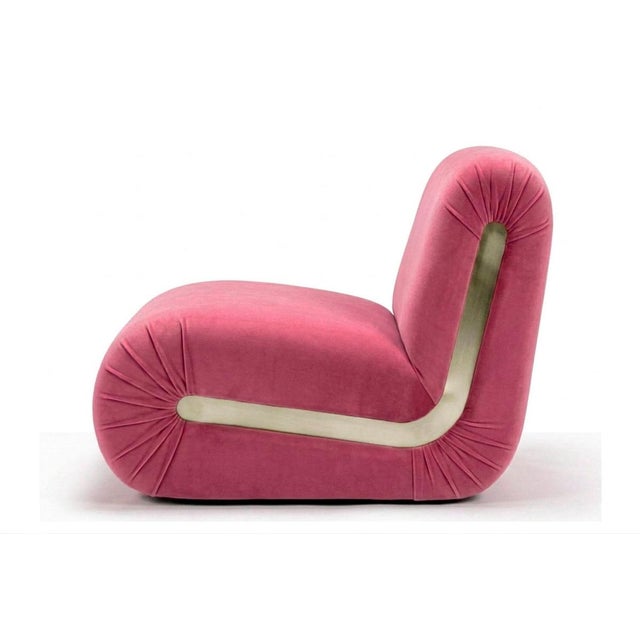 Contemporary Frenesí Lounge Chair in Pink Velvet from Moanne For Sale - Image 3 of 8