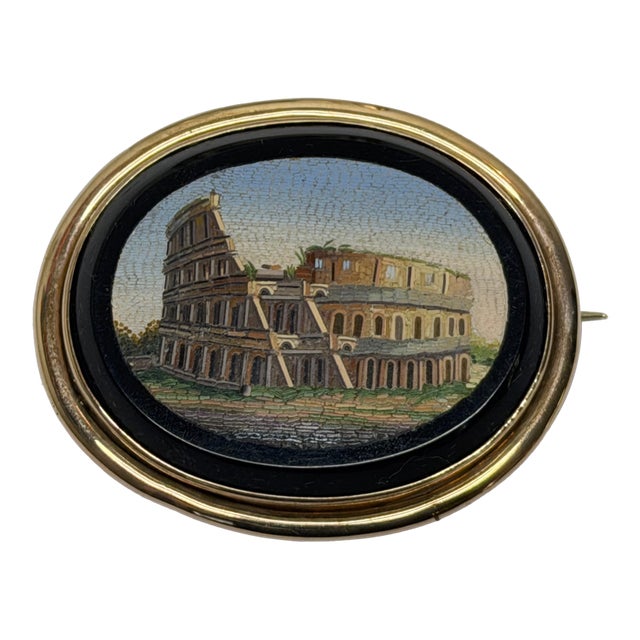 Victorian Grand Tour Italian Micromosaic Yellow Gold Brooch Depicting the Colosseum C1870 For Sale