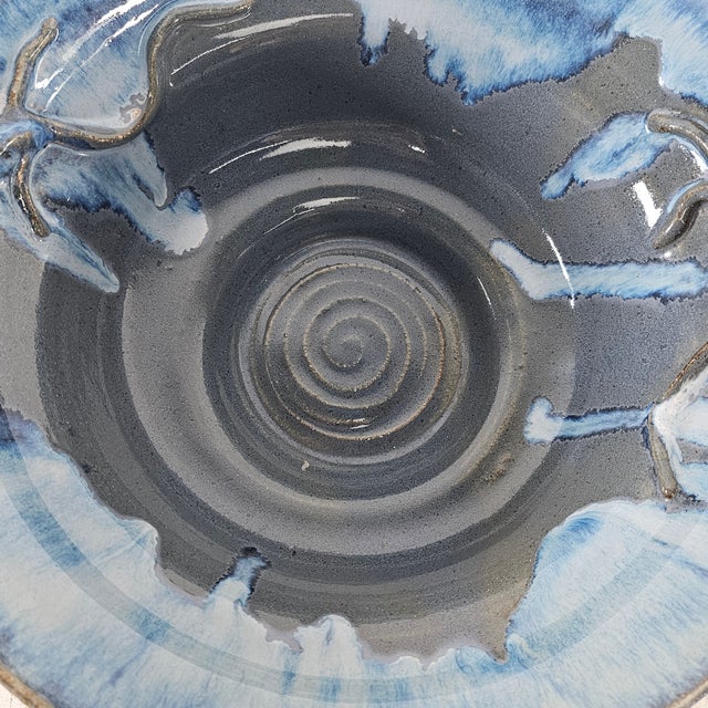 Southwestern Studio Art Pottery Bowl With Sculptural Lizard Relief 12.25" For Sale - Image 11 of 14