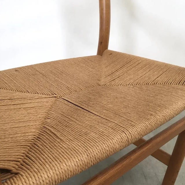 Mid-Century CH46 Armchair in Oak by Hans Wegner for Carl Hansen, 1970s, in Very Good conditions. Designed 1960 to 1969...