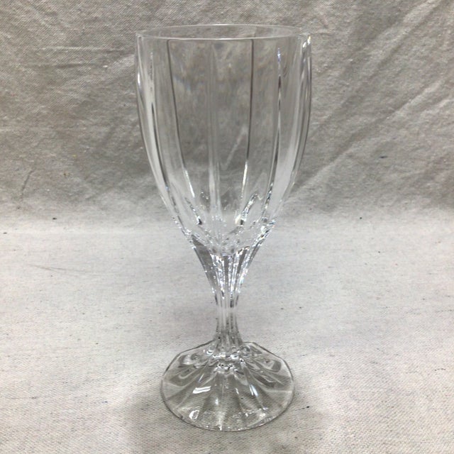 4 perfect crystal Berkeley wine glasses by Mikasa.