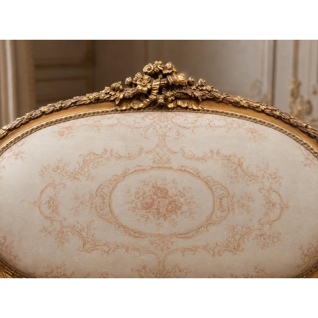 French 1900 French Louis XVI Gilt Beech Velvet Settee - 1 Pc For Sale - Image 3 of 11