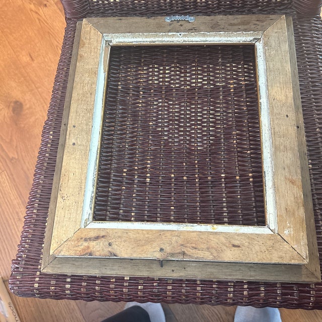 1900 - 1909 Antique Burl and GiltWood Eastlake Style Picture Frame For Sale - Image 5 of 5