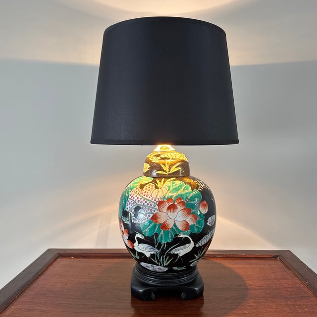 Vintage Chinese Ginger Jar Table Lamp With Cranes & Lilies - 16” For Sale In Chicago - Image 6 of 11