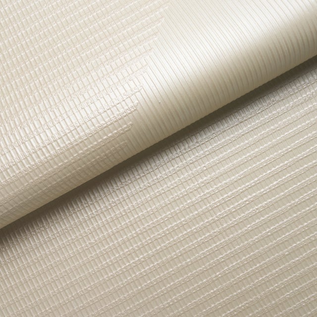 Contemporary SAMPLE - Schumacher Hand Combed Triangles Wallpaper In Pearlescent For Sale - Image 3 of 5