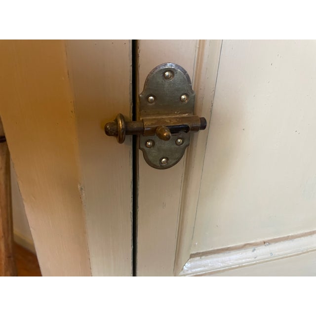 19th Century French Corner Cabinet For Sale - Image 14 of 18
