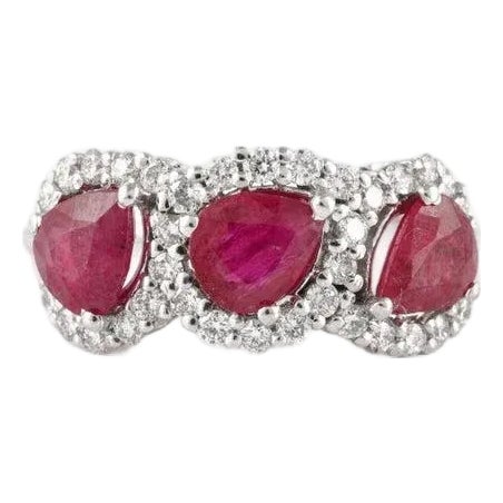 Three Stone Real Ruby Engagement Ring in 18k Solid White Gold With Diamonds Size 7 For Sale