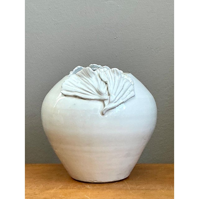 Vintage Kass O'Brien White Ceramic Vase With Ginko Leaf Motif For Sale - Image 10 of 13
