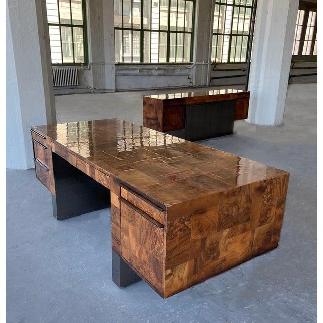 This impressive modernist executive desk, model number PE 400, designed by Paul Evans circa 1975, showcases the brilliant...
