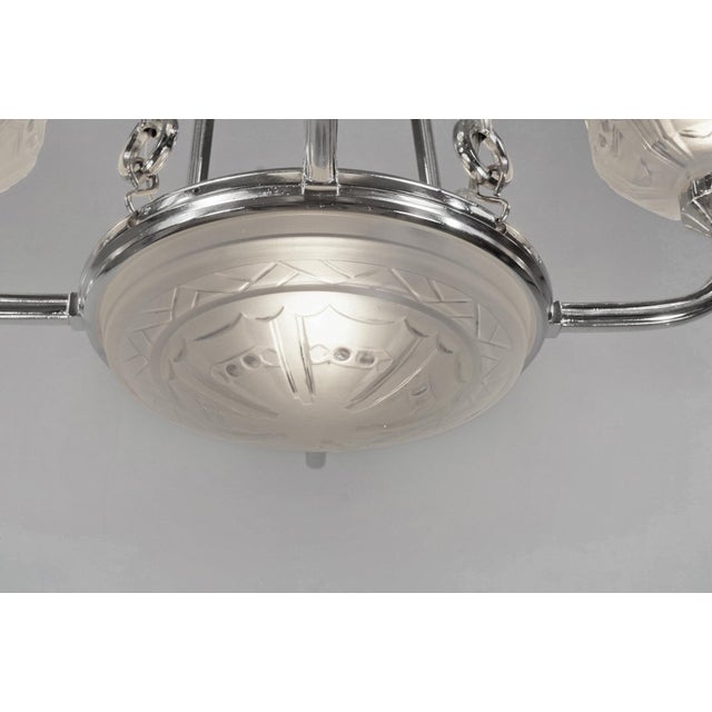 French Art Deco Chandelier by Marius Sabino 1920s France For Sale - Image 6 of 12