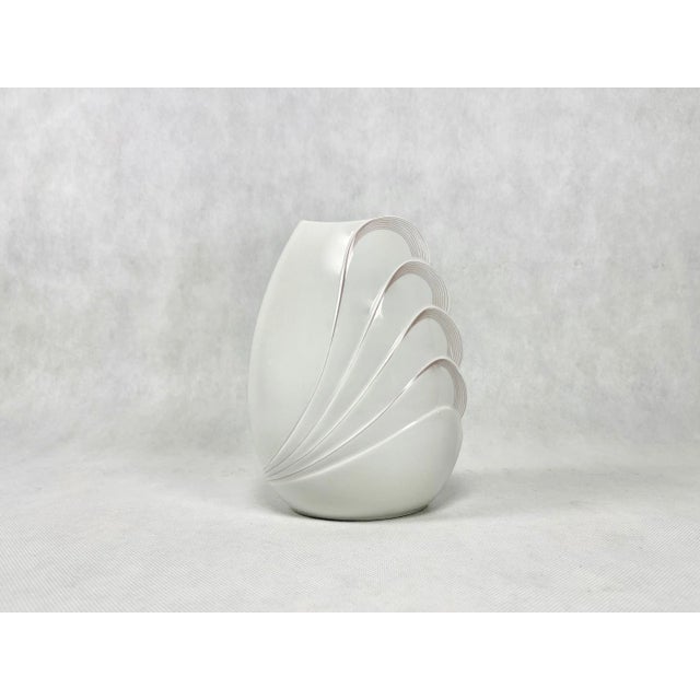 Mid-Century Porcelain Vase by Helena Fish Vase for Seltmann Weiden, 1950s For Sale - Image 6 of 12