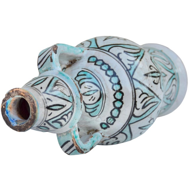 Early 20th Century Handmade Turquoise-Patterned Andalusian Ceramic Art Vase For Sale In New York - Image 6 of 9
