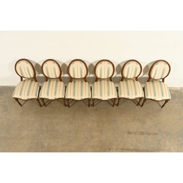 1960s Karges Style French Regency Louis XVI Carved Mahogany and Gold Gilt Dining Chairs, Set of Six For Sale - Image 5 of 12