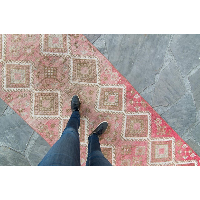 1960s Vintage Kurdish Diamond Tribal Wool Hand-Knotted Runner For Sale In Los Angeles - Image 6 of 11