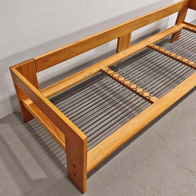 Sofa and Armchairs Mod. Bastiano in Oak Wood and Black Leather by Afra and Tobia Scarpa for Gavina, 1960s, Set of 3 For Sale - Image 16 of 18