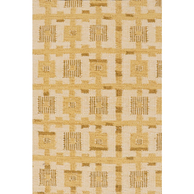 Mid-Century Modern Rug & Kilim’s Scandinavian Style Kilim with Gold Geometric Pattern - 3x10 For Sale - Image 3 of 7