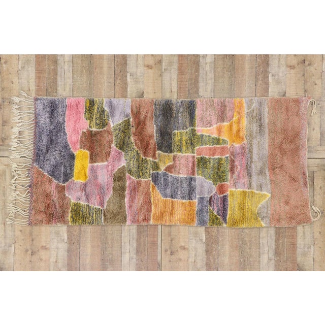 Rose Soft Earthy Berber Moroccan Rug - 03'03 X 06'11 For Sale - Image 8 of 9