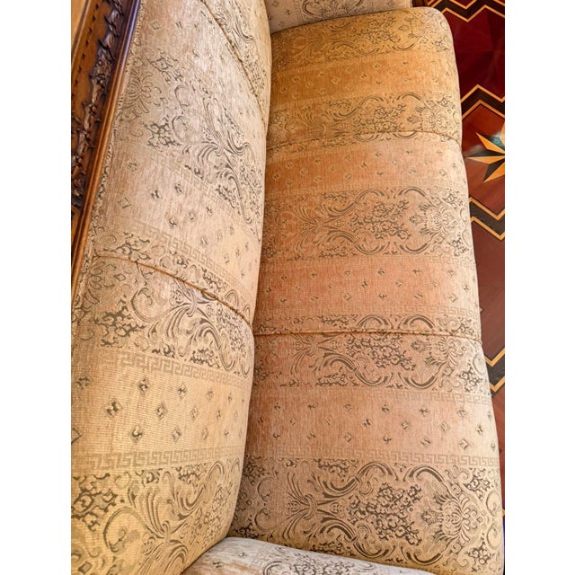 French 19th C Louis XVI Carved Walnut Custom Blush Nude Damask Settee Sofa For Sale - Image 9 of 11