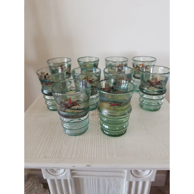 Mid 20th Century Set of Ten Vintage Hunt Themed Glasses For Sale - Image 5 of 9